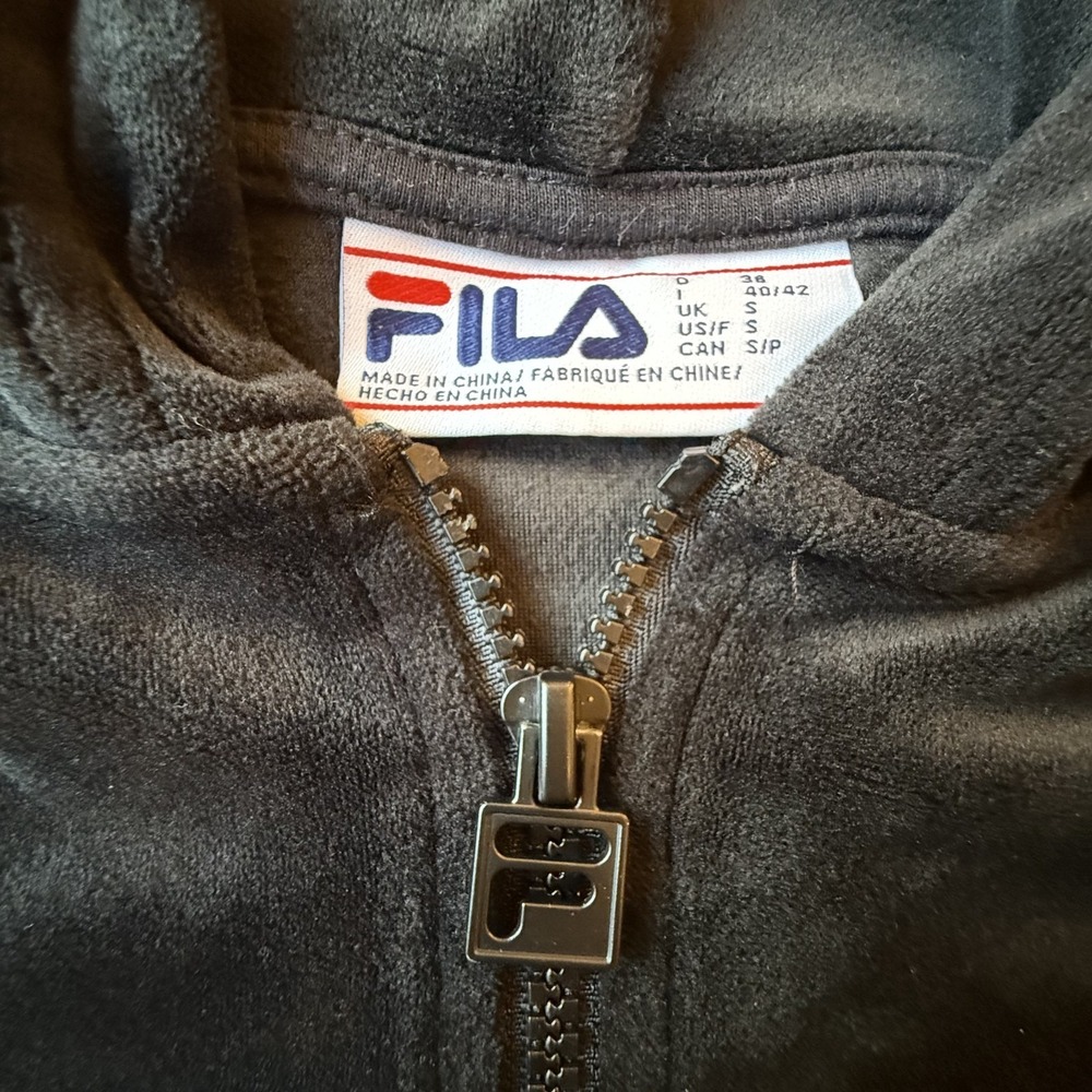 Fila Women's Black Long Sleeve Velour Quarter Zip Pullover Hoodie Size‎ Small - Picture 2 of 14
